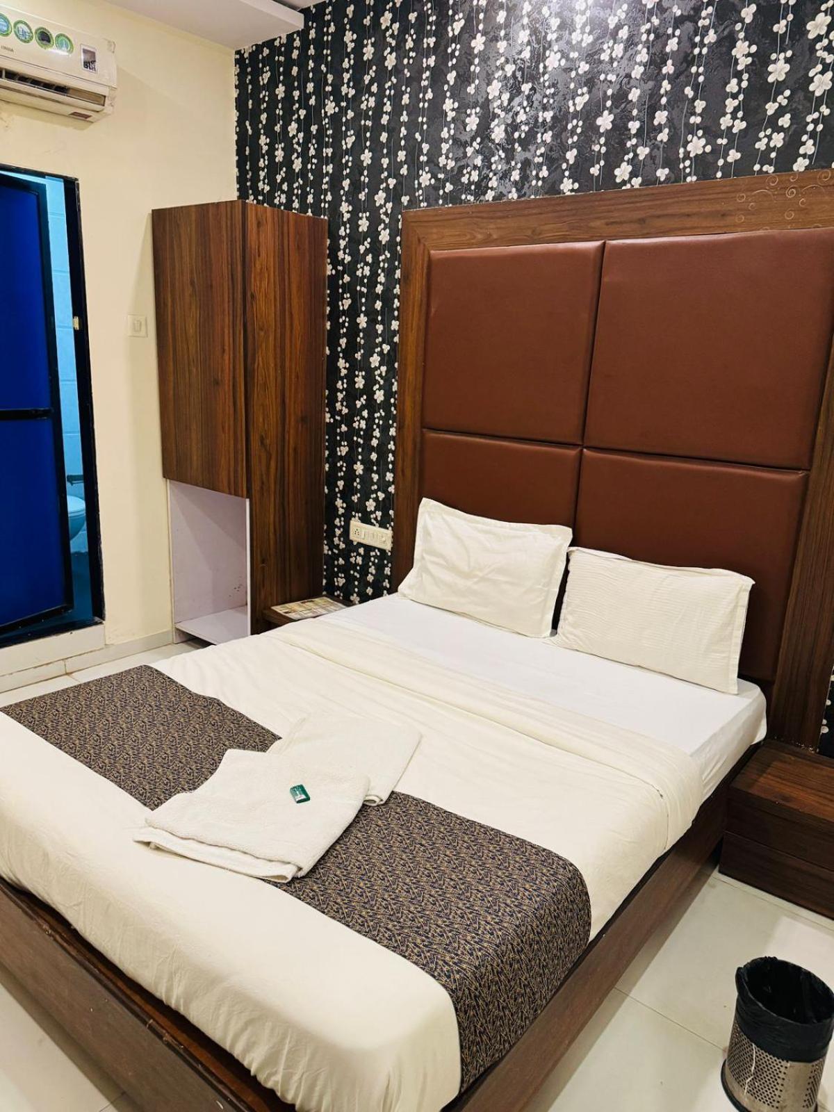 Hotel Garden Palace 孟买 外观 照片
